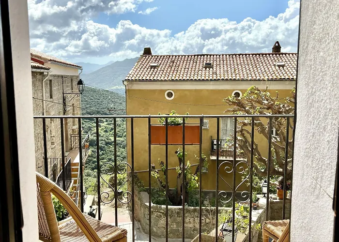 Hotel Restaurant U Santa Maria Olmeto (Corsica)