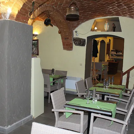 Hotell Restaurant U Santa Maria Olmeto (Corsica)